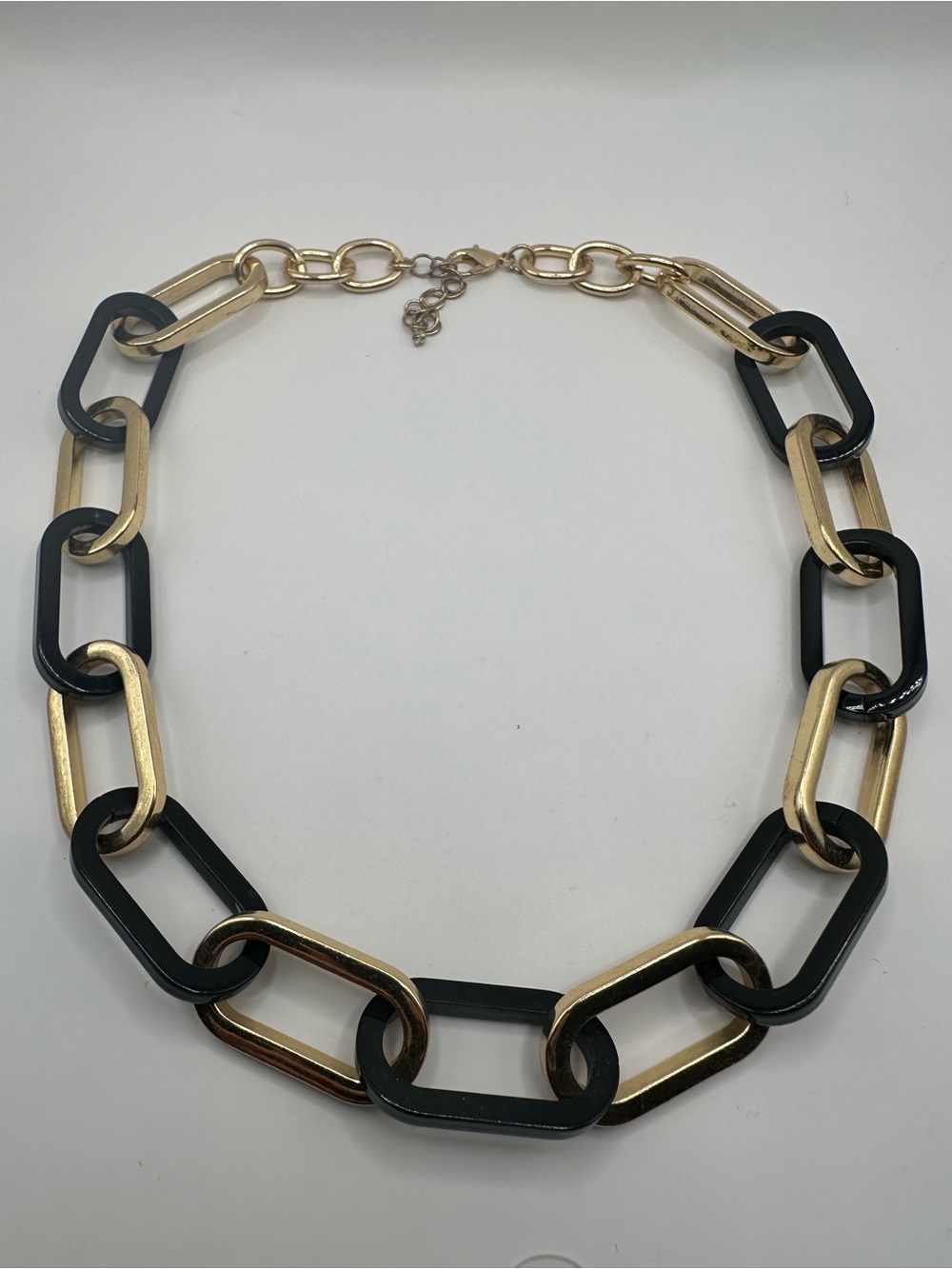 Chunky Gold Tone Black Link Chain Necklace Oval Acrylic Statement Collar 16-18"